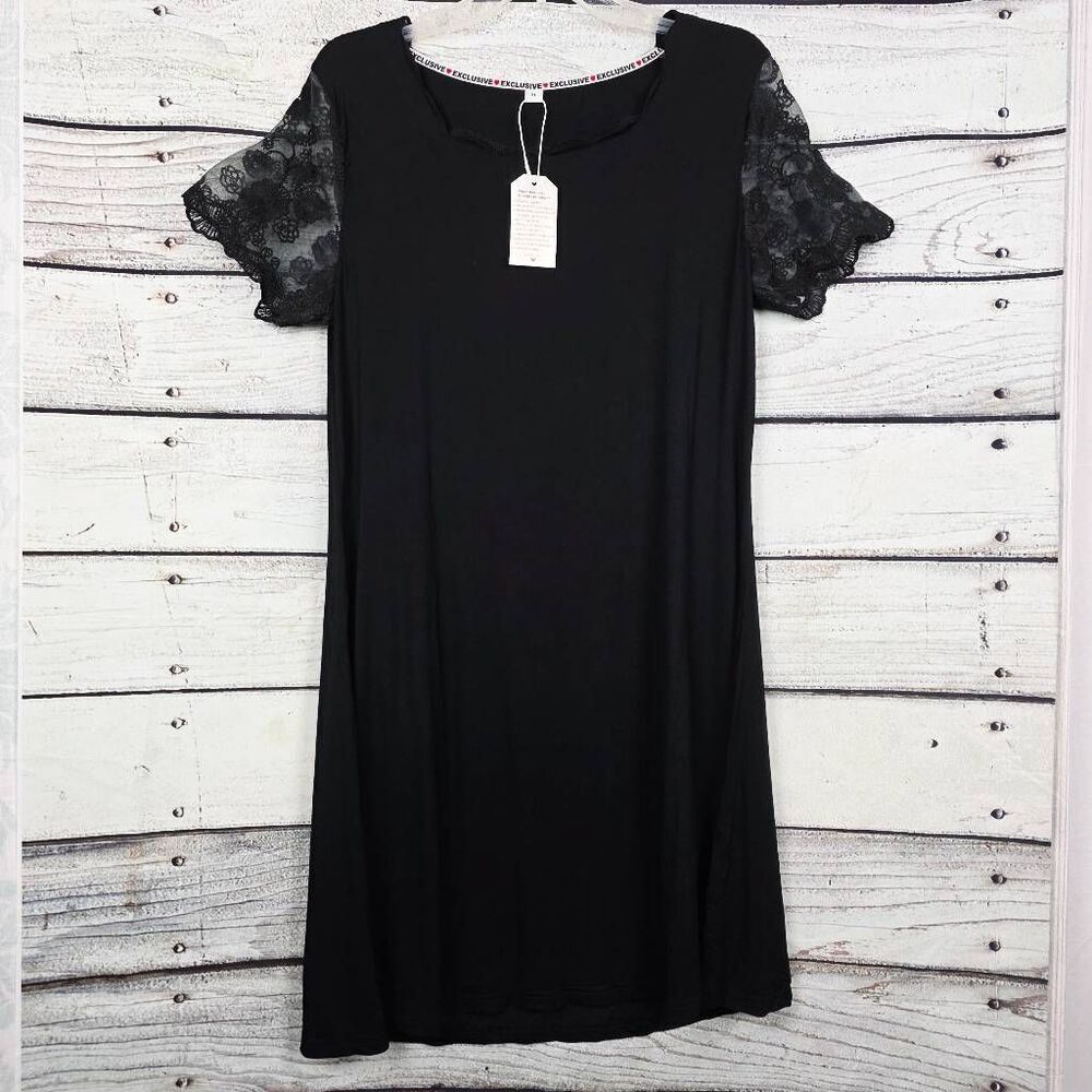 EXCLUSIVE Black Lace Sleeve A-Line Dress XL (NWT)